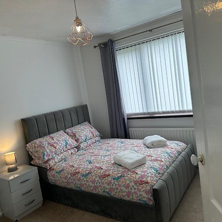 Lovely 3 Bedroom House Close To City Centre Peterlee Eksteriør bilde